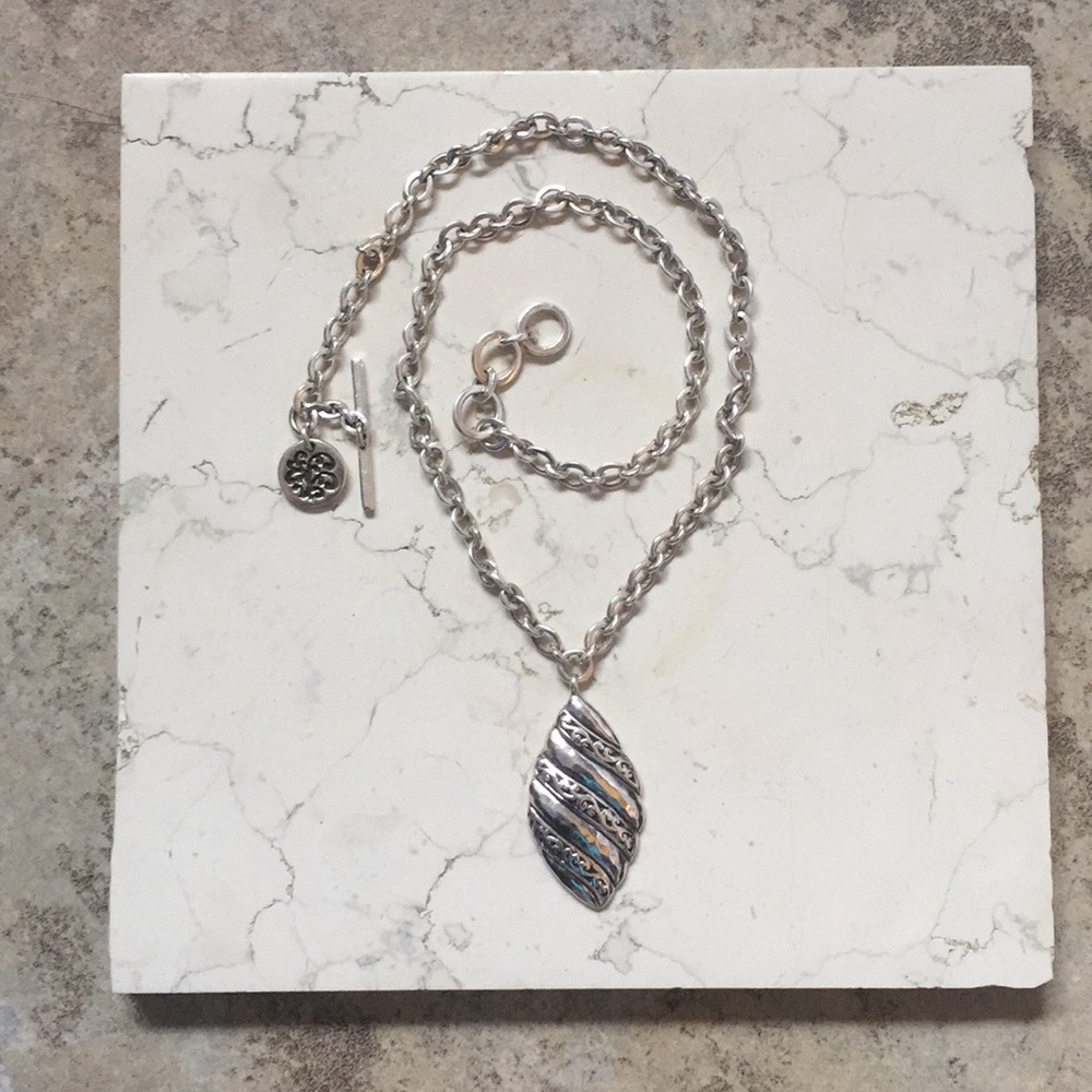 Lois Hill pendant necklace
